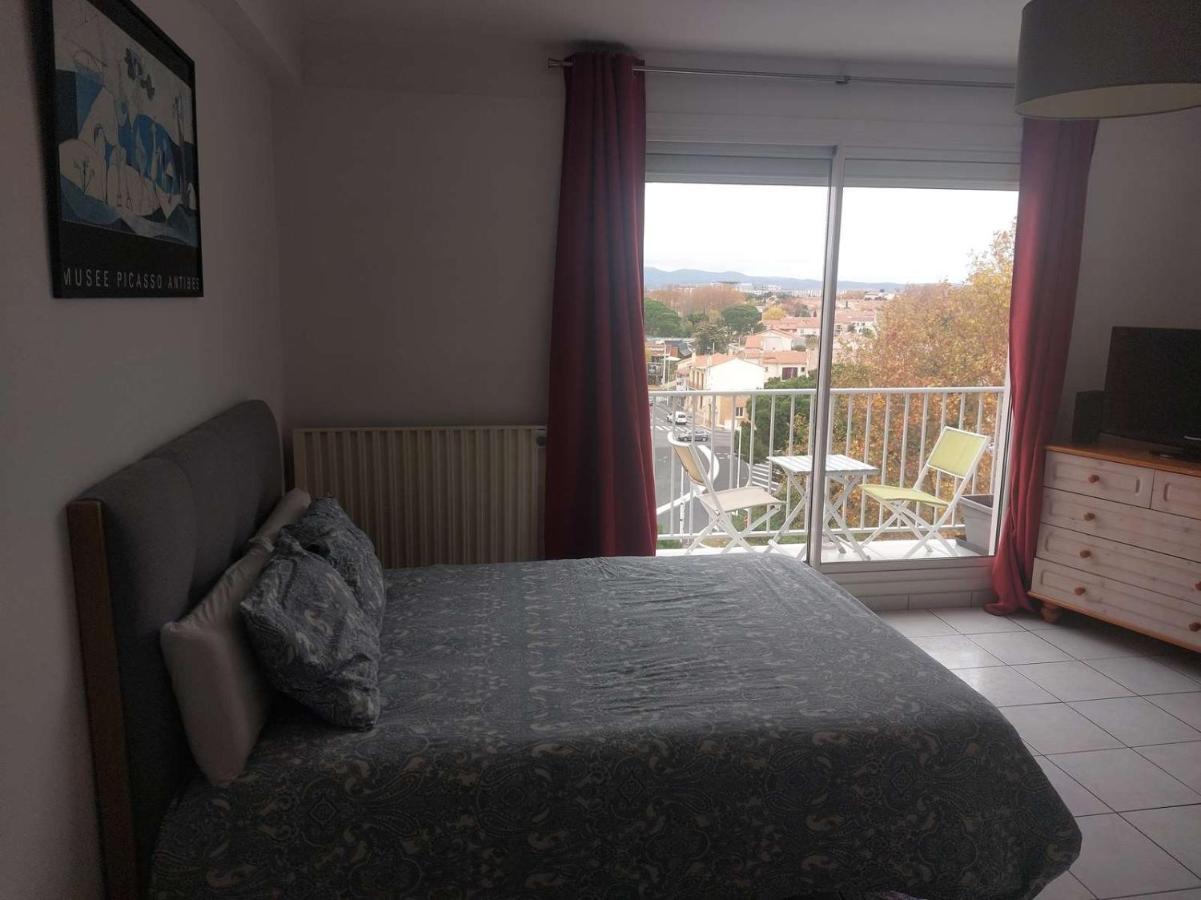 Residence D'Anjou - Grand Studio Avec Balcon Et Parking Privatif Perpignan Eksteriør bilde
